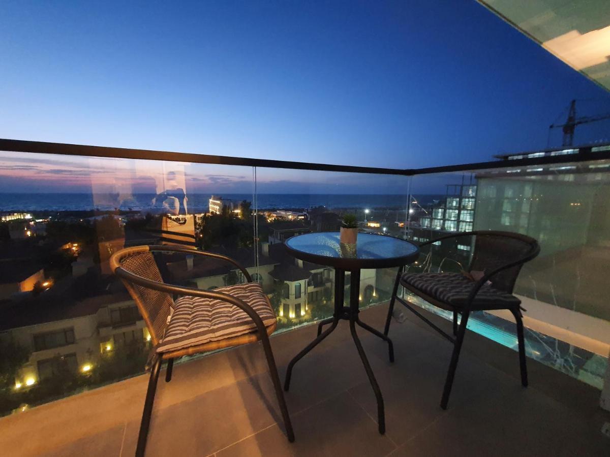 Апартаменты Sea Breeze Баку Экстерьер фото