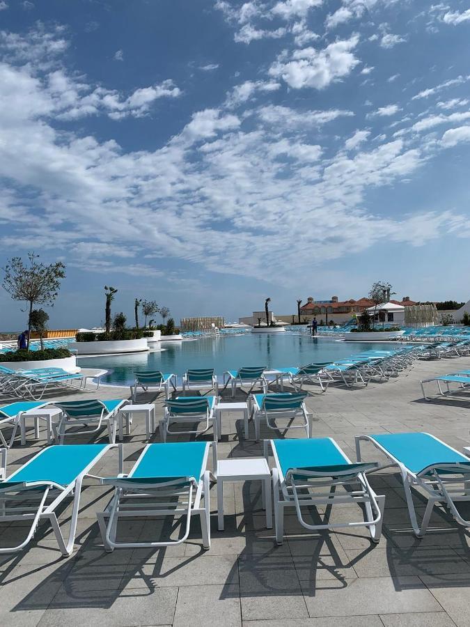 Апартаменты Sea Breeze Баку Экстерьер фото